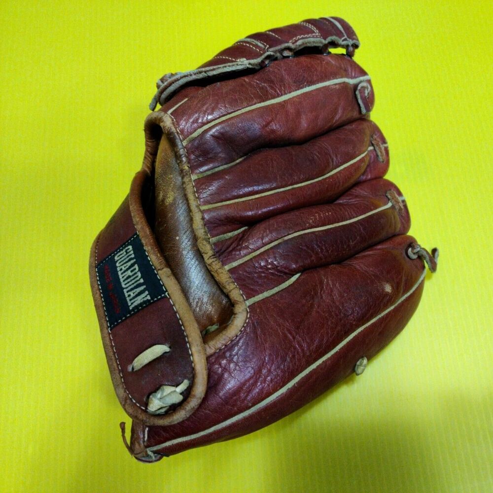 Vintage Guardian Baseball Mitt ~ Made in Japan ~ Professional Model